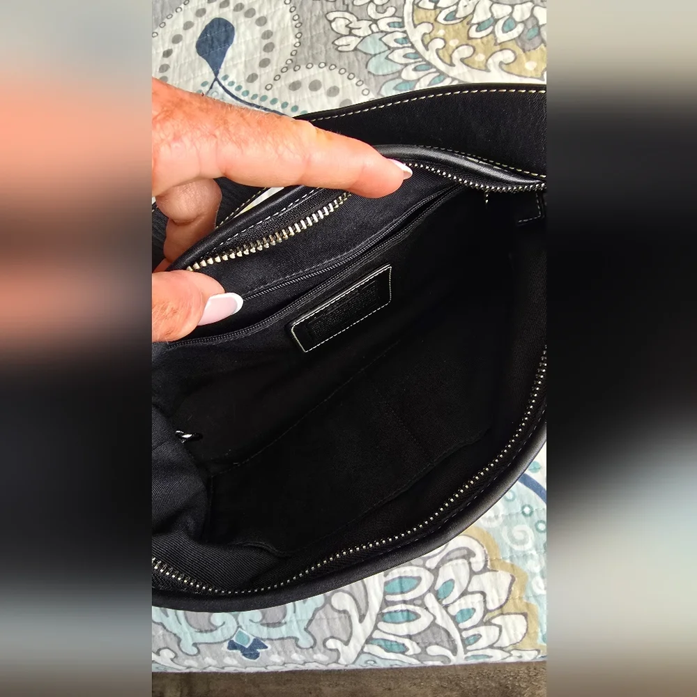 Coach *FINAL OFFER* Black and Gray Patterned Shoulder Bag - Picture 5 of 7